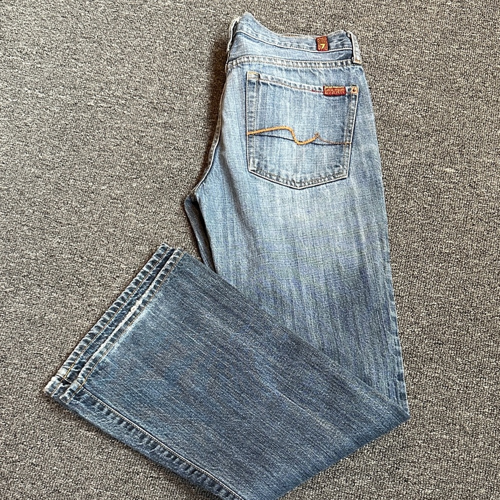 Vintage denim 7 for all mankind “flare” size 30.  Inseam 31” 100% cotton.